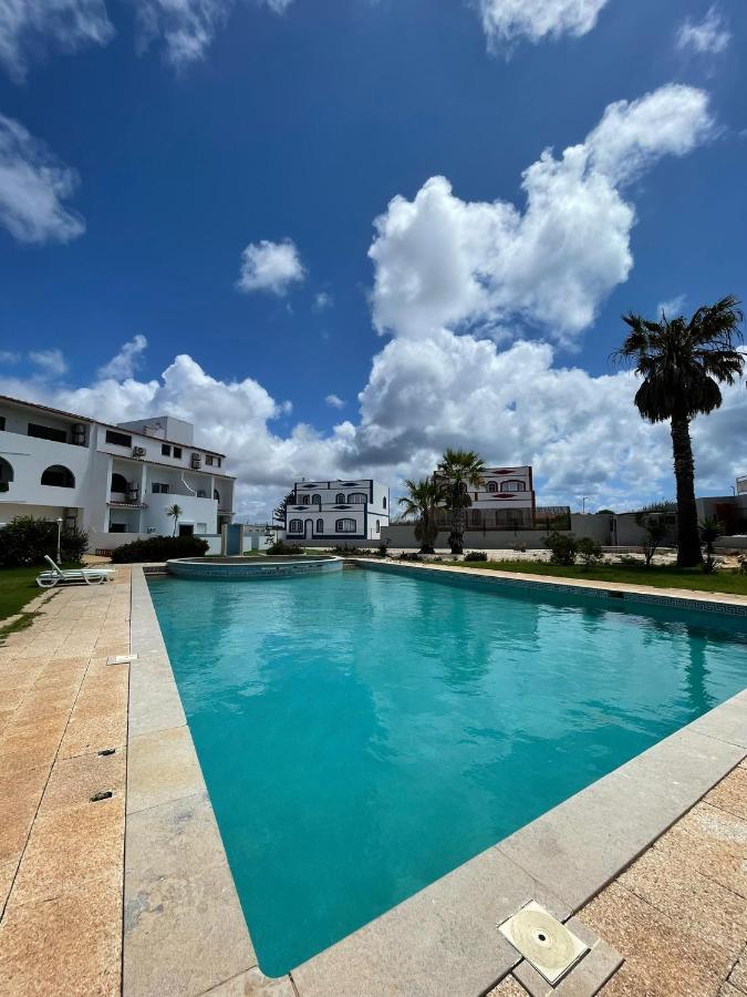 Oasis De Verao- 2 Bedrooms Flat With Swimming Pool Sagres Exterior foto